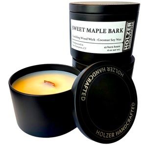 Crackling Wood Wick Scented Candle 🕯️ ~ SWEET MAPLE BARK 🌳